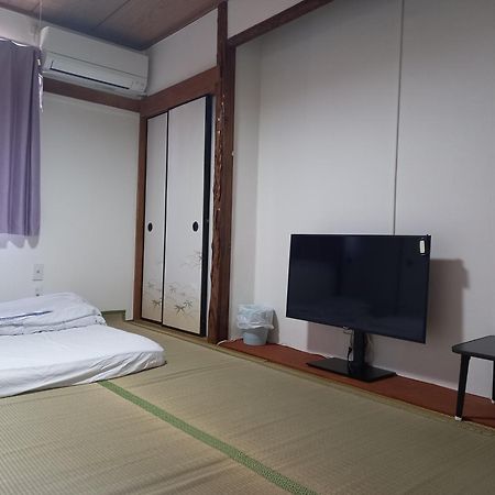 Lucky House Guest House Οσάκα Εξωτερικό φωτογραφία